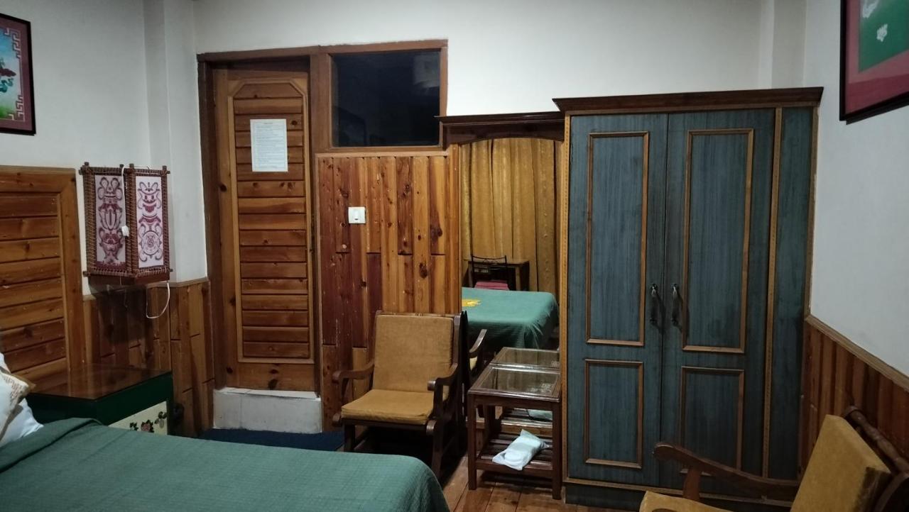 Auspiscious Him View Hotel McLeod Ganj Exterior foto