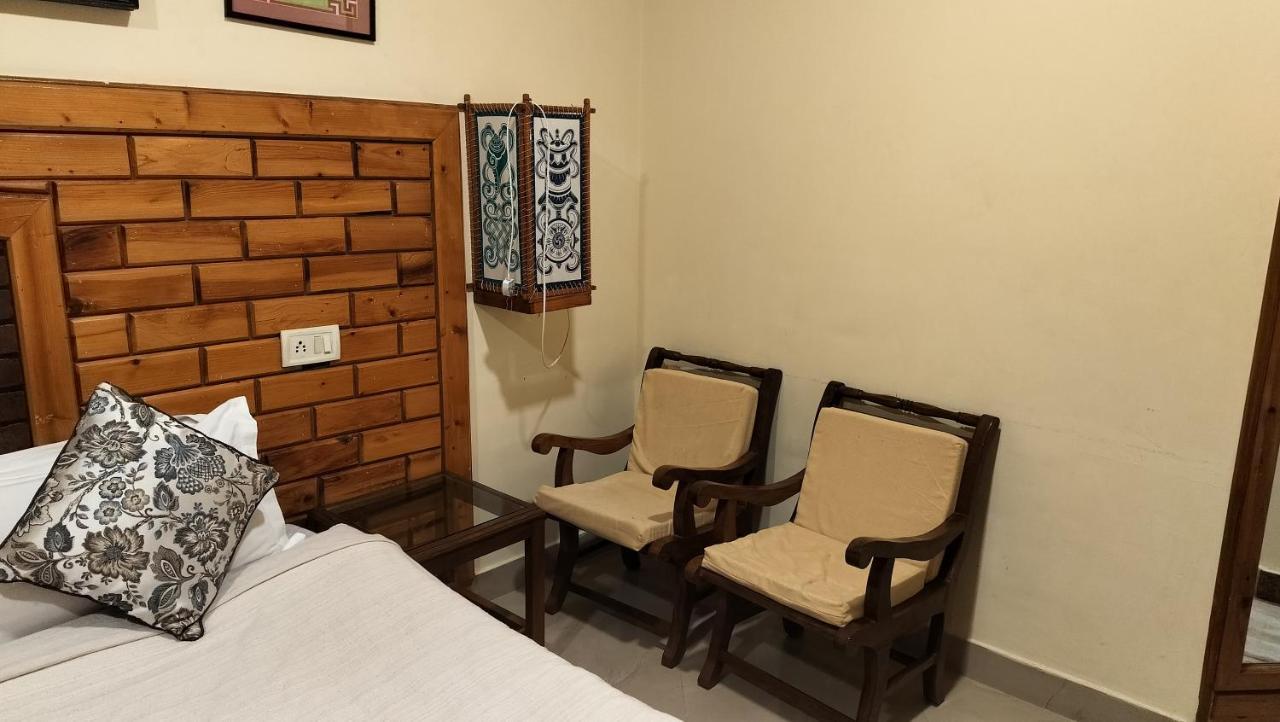 Auspiscious Him View Hotel McLeod Ganj Exterior foto